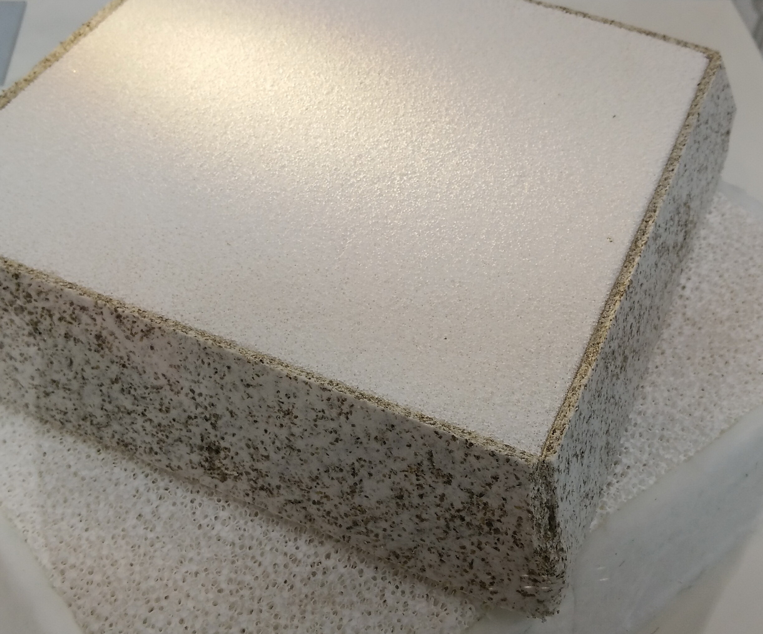 氧化鋁泡沫陶瓷過濾板