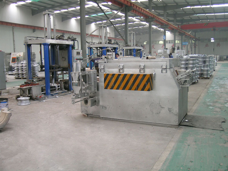 熔池式鋁熔化爐