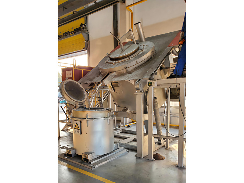 蓄熱式燃氣坩堝熔化爐