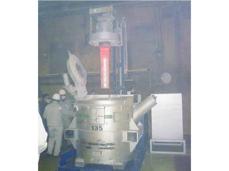 浸入式加熱裝置