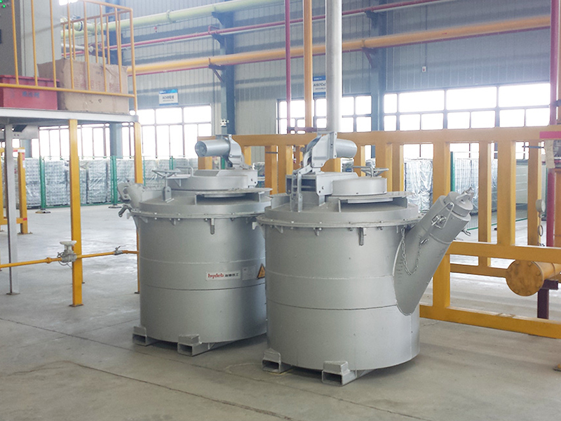 遠(yuǎn)距離鋁水轉(zhuǎn)運(yùn)包