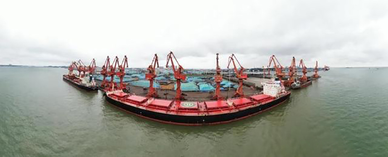 北部港湾钦州码头门机智能润滑系统