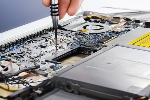 摄图网_500824716_电脑维修题材素材(企业商用) (1).jpg 电脑数据恢复