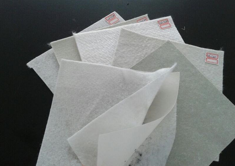 复合土工膜