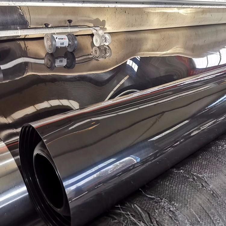 土工膜.jpg 土工膜.jpg