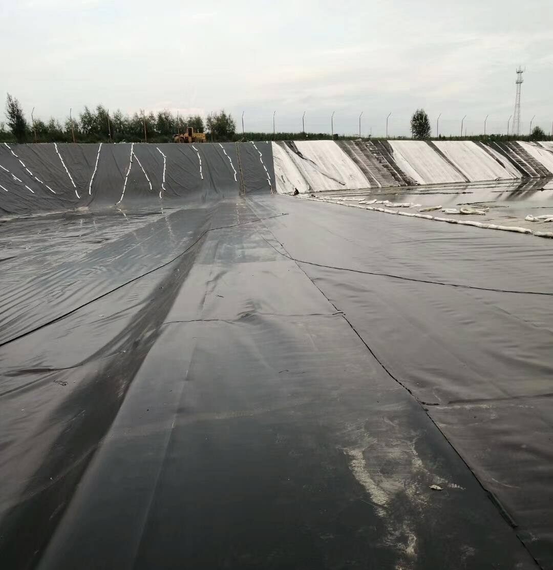 防渗膜.jpg