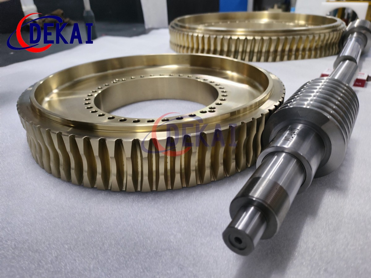 精密双导程应用于转台，4级精度 2.jpg