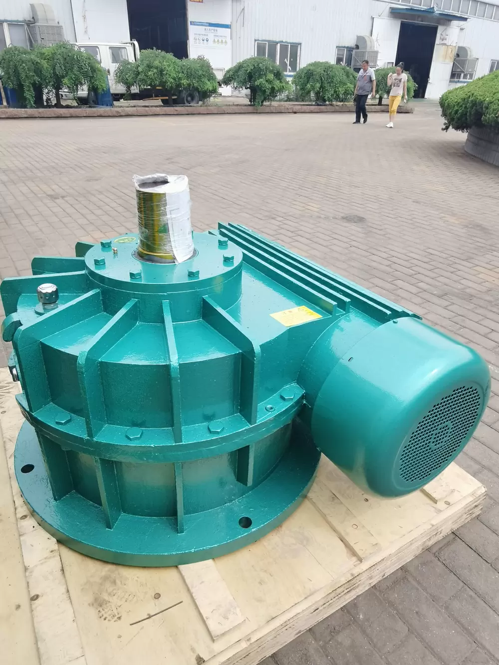 WHC圆弧齿圆柱蜗杆减速器