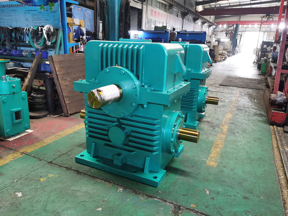 TP、PW系列二次包絡(luò)減速機(jī)