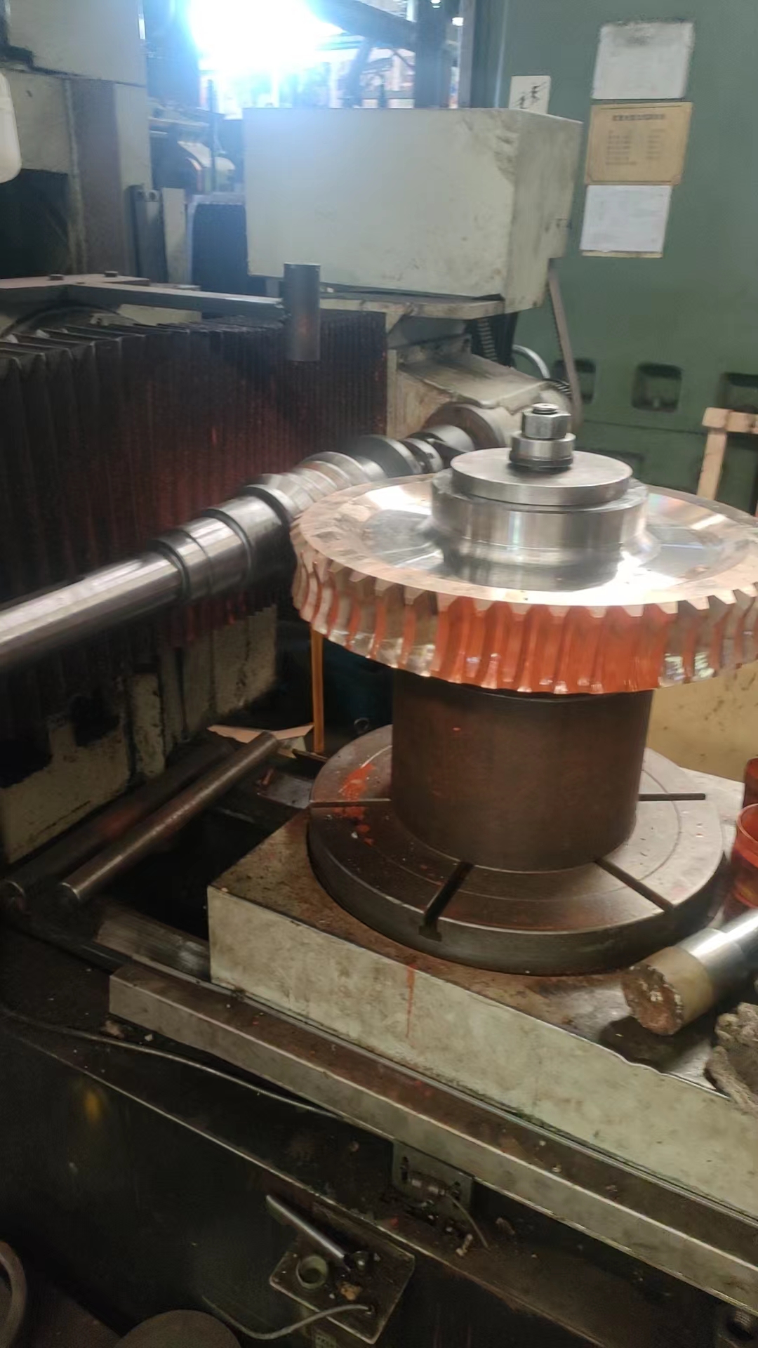 分析判斷蝸輪副的正確接觸斑跡的方法