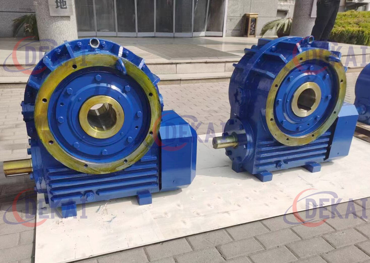 替代日本椿本蜗轮蜗杆减速机TD150H50VLF