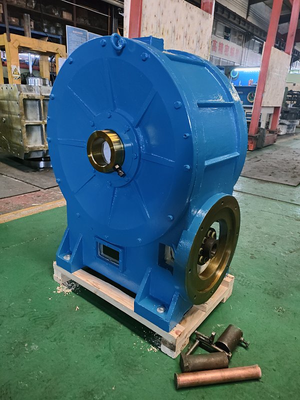轮胎定型硫化机平面包络环面蜗杆减速机