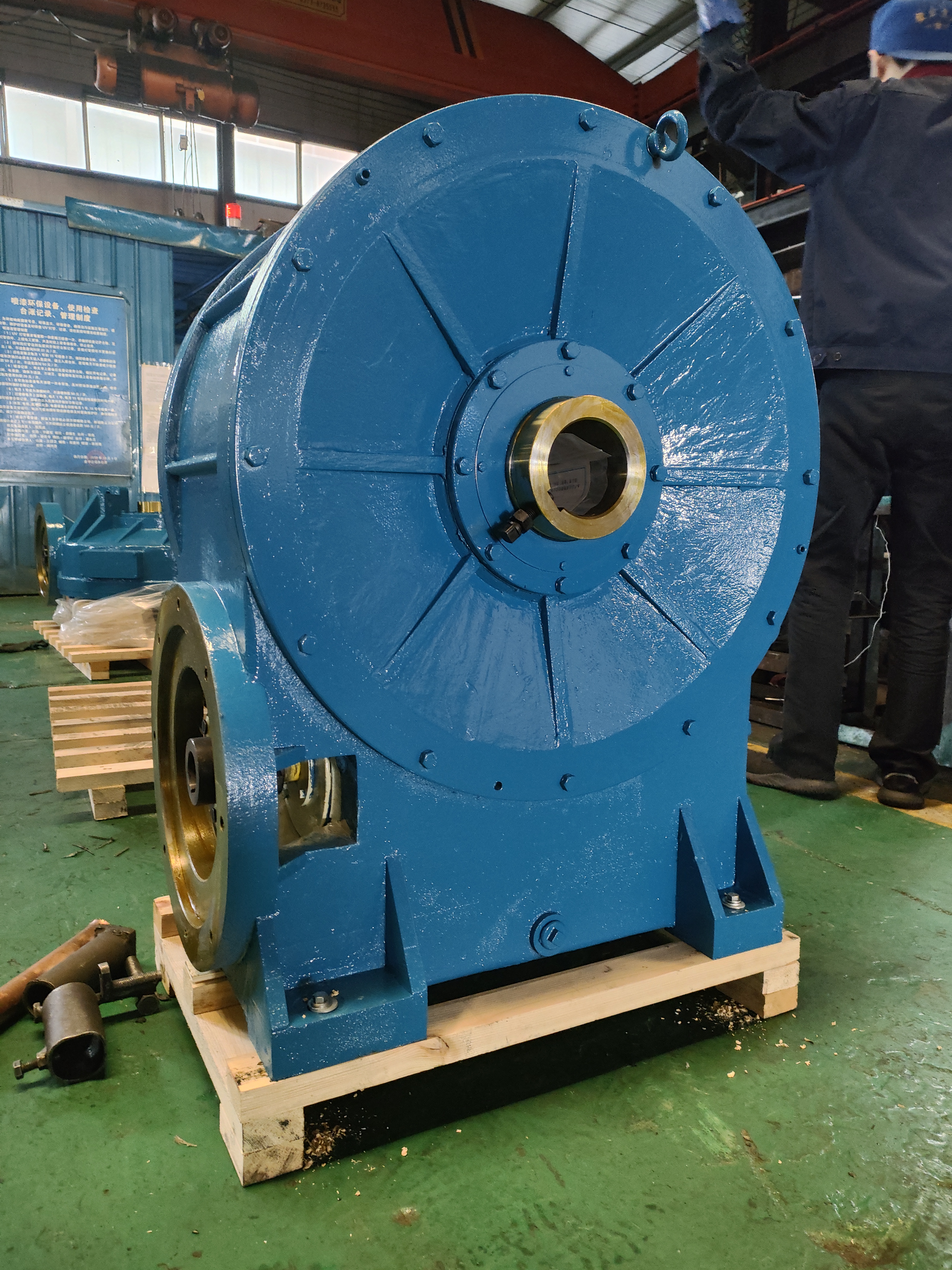 輪胎定型硫化機(jī)平面包絡(luò)環(huán)面蝸桿減速機(jī)