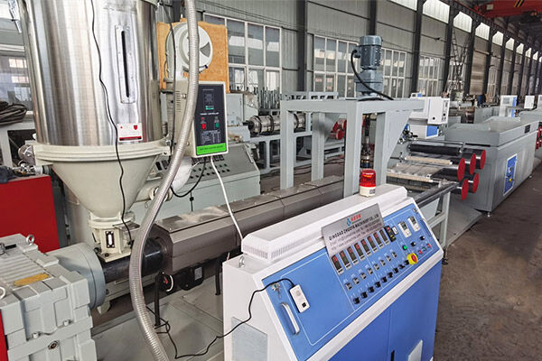 PBT化妝刷絲設備試車