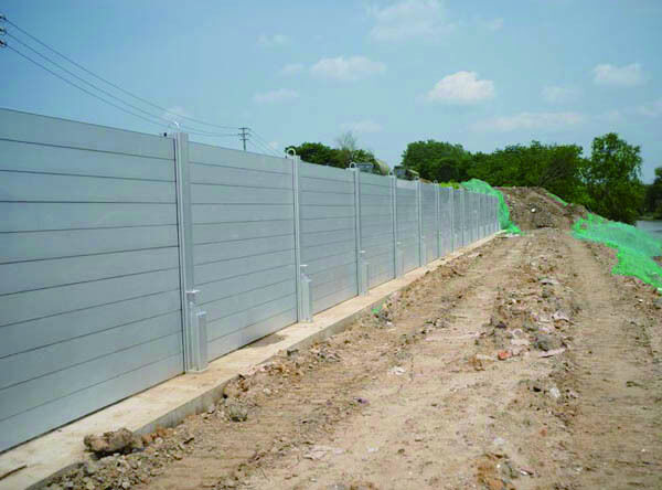 城市防洪排涝，还看良成防洪板、移动泵车