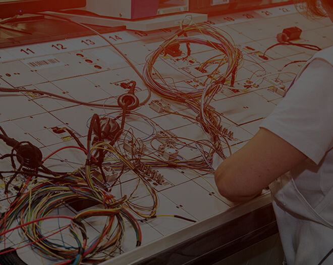 使用合适的新能源汽车线束可节能增效