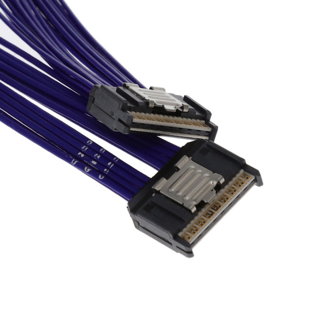 产品齐全ARC6-16-18.0-LU-LU-3-1 32 18 位置 插头至插头 1.50' 线束绿色环保 节能降耗 锐诚达