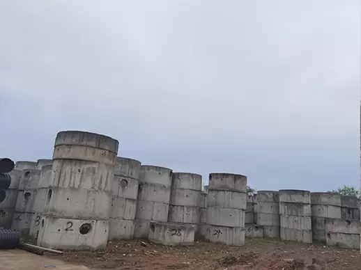 化粪池