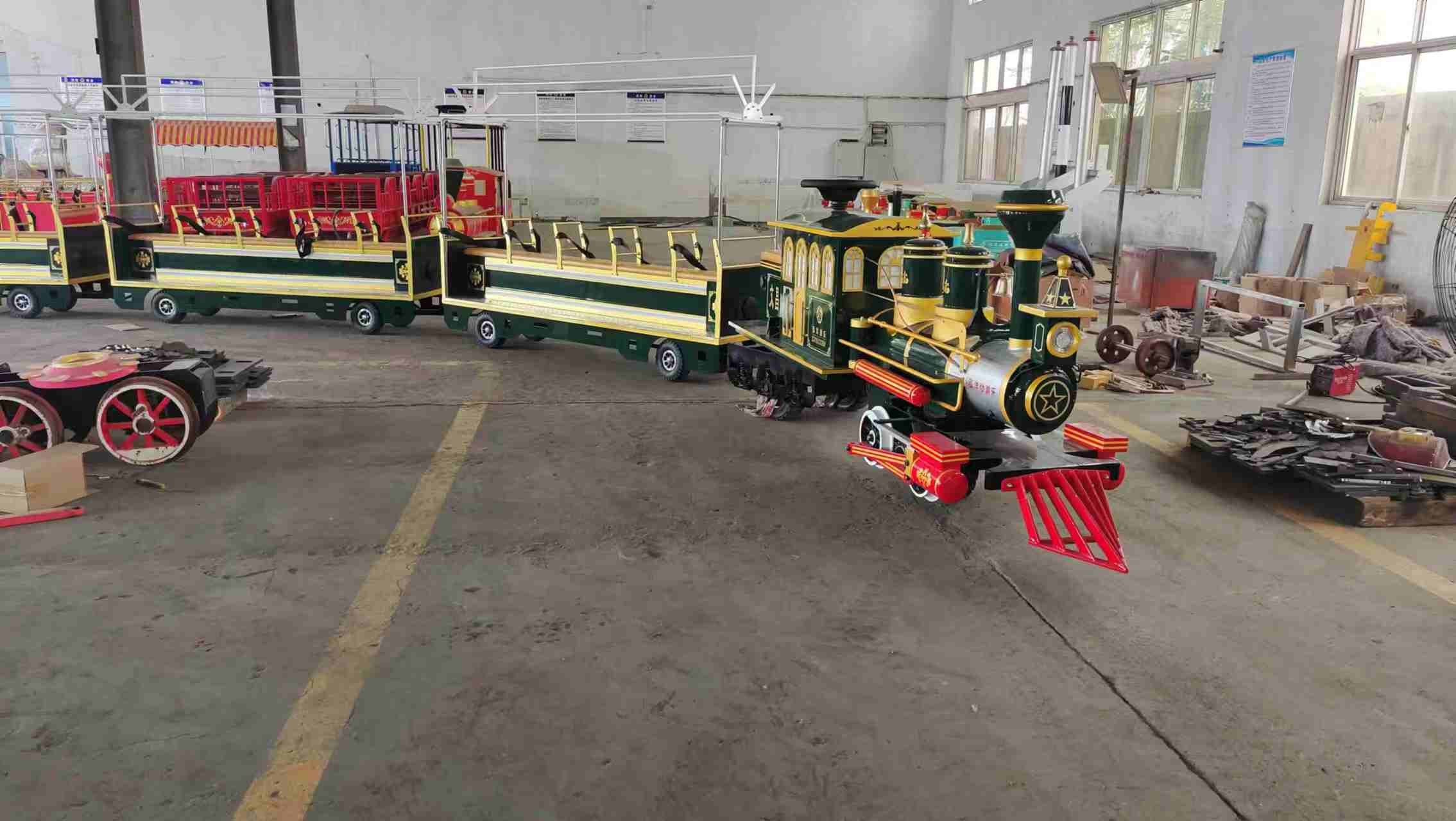 骑跨式网红无轨小火车