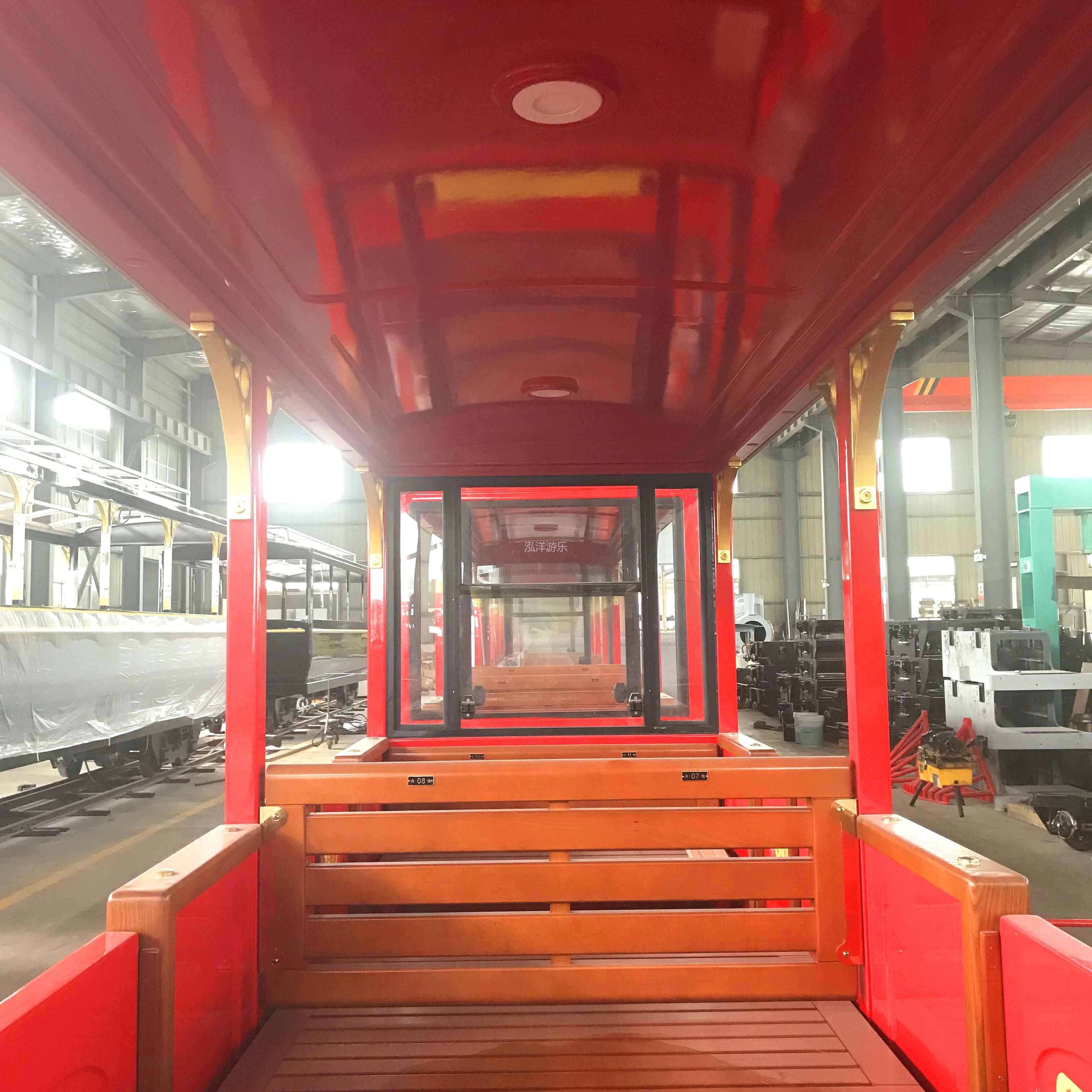 仿古蒸汽观光小火车