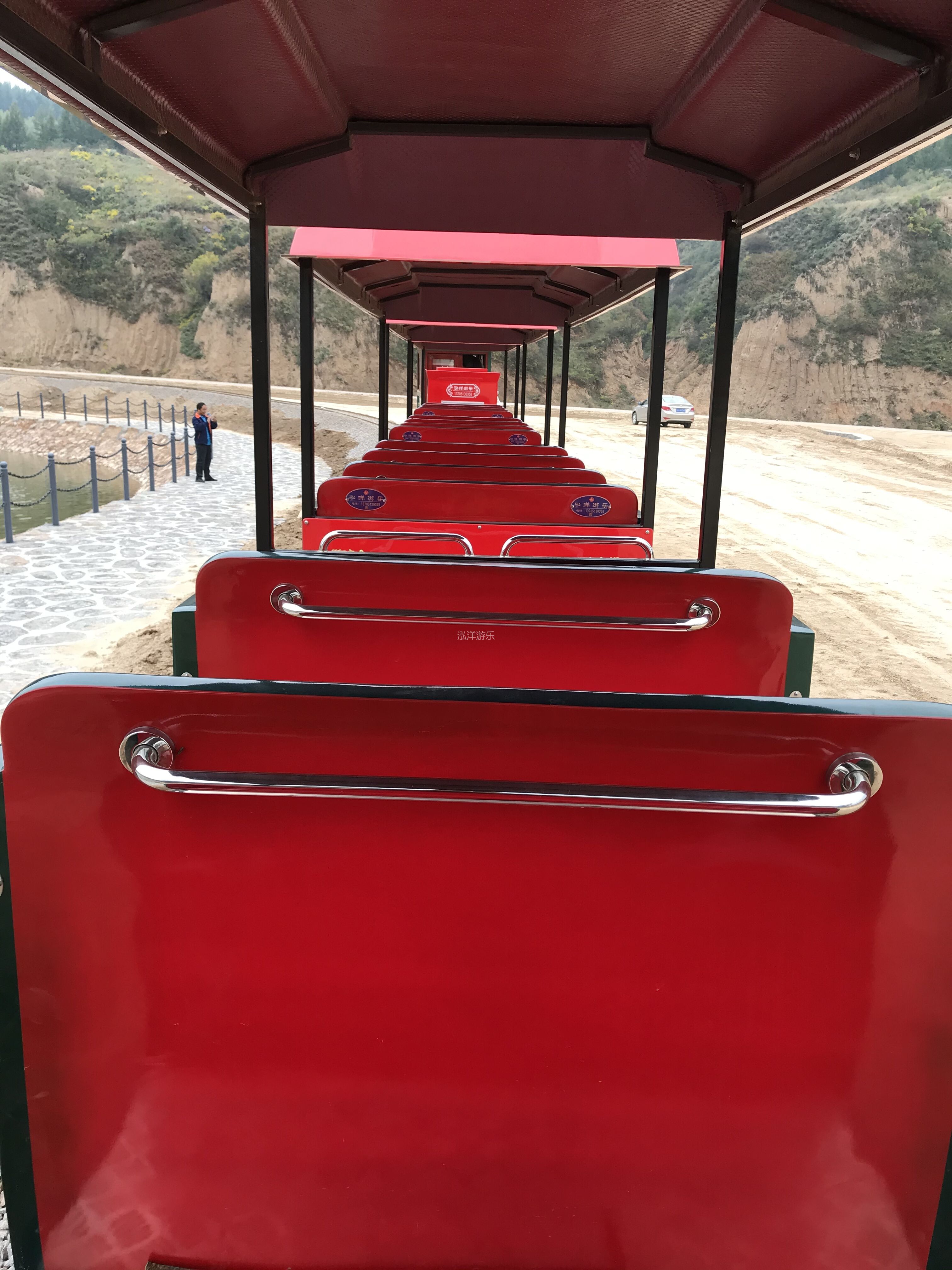 仿古蒸汽观光小火车