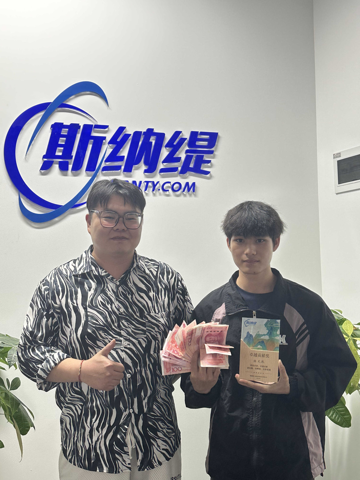 123 (1).jpg 123 (1).jpg