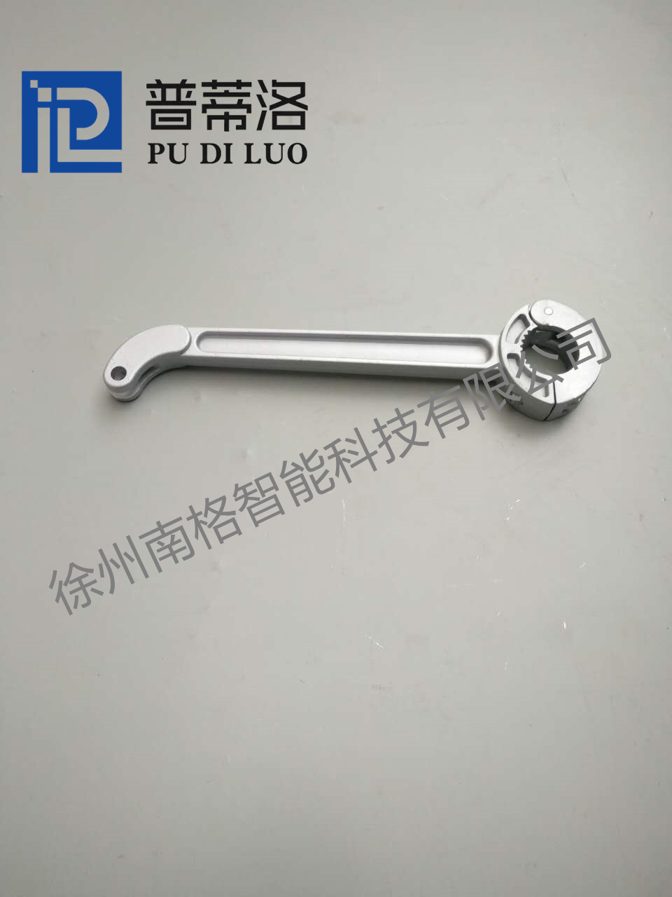 手摇曲臂式开窗器