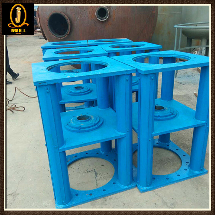 四柱单支点机架