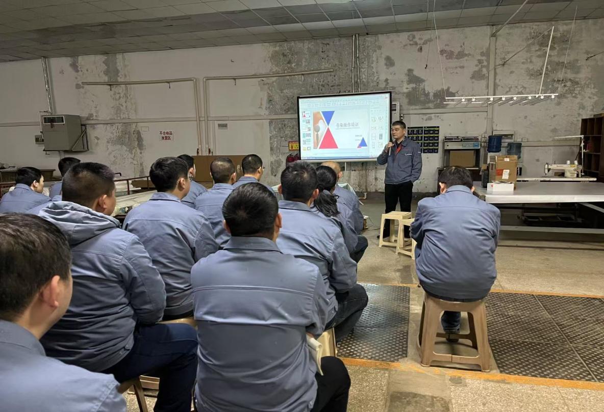 加强操作规范 提高生产效率.jpg 加强操作规范 提高生产效率.jpg