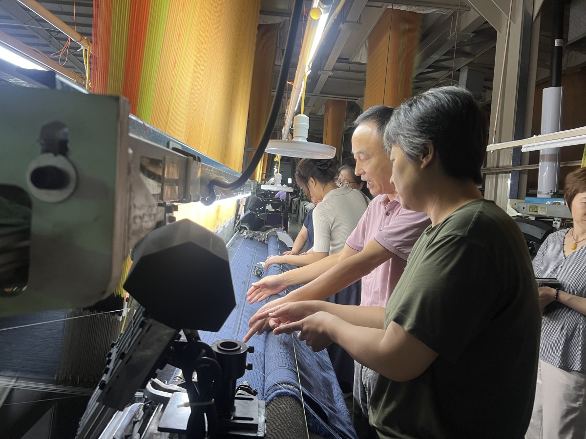 校企联动 聚力创新 校企联动 聚力创新