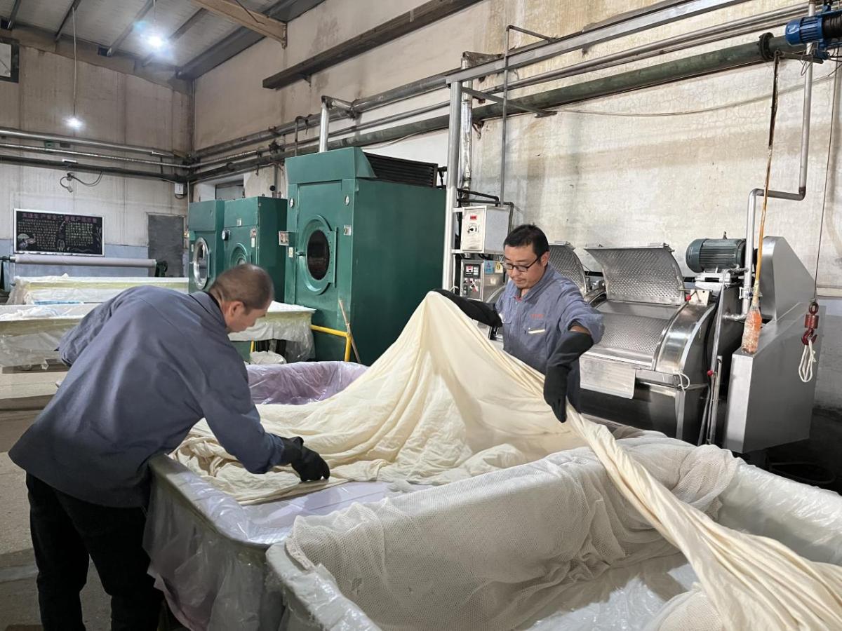 解锁真丝服装面料的“高级密码”