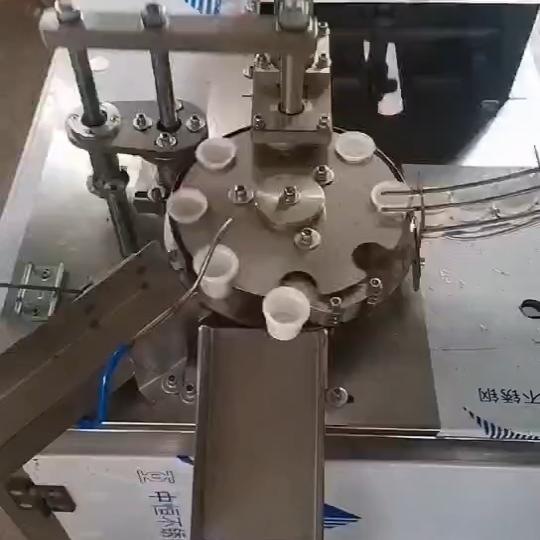 60DF8工位自动高低料压盖装配一体机利用视频