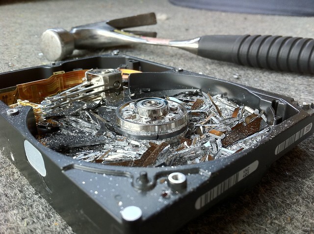 电脑硬盘怎么销毁最彻底