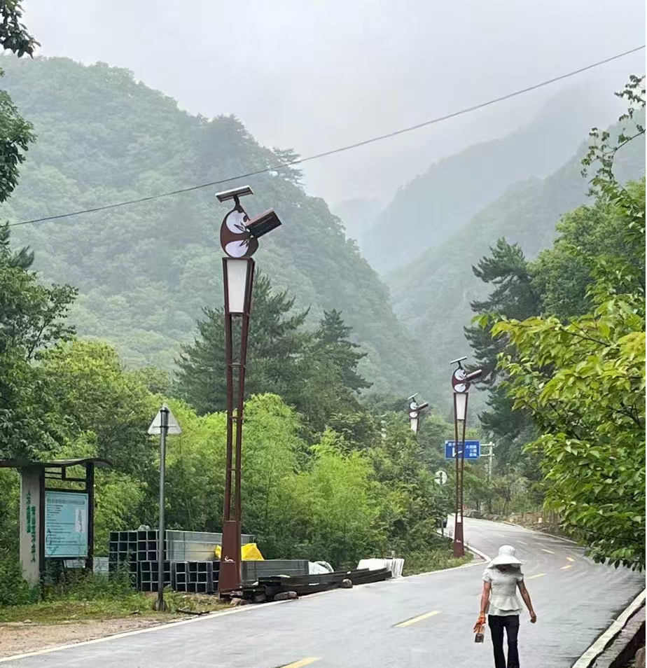 陜西漢中佛坪縣熊貓?zhí)厣窡? title=