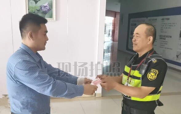 公司员工尽职尽责 认真职守