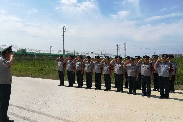 微信图片_20170712102343_副本.jpg 微信图片_20170712102343_副本.jpg