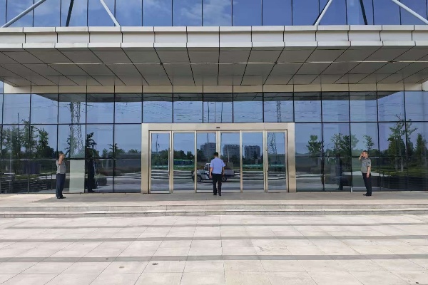 守岗尽责 专注毅守