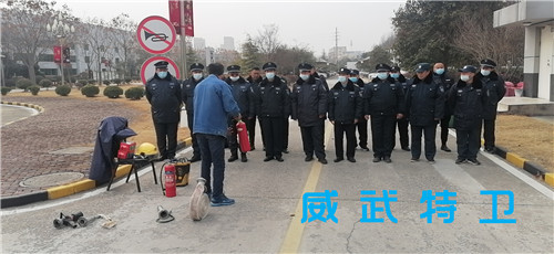 威武特衛(wèi)消防演習(xí) 提高火災(zāi)防控能力