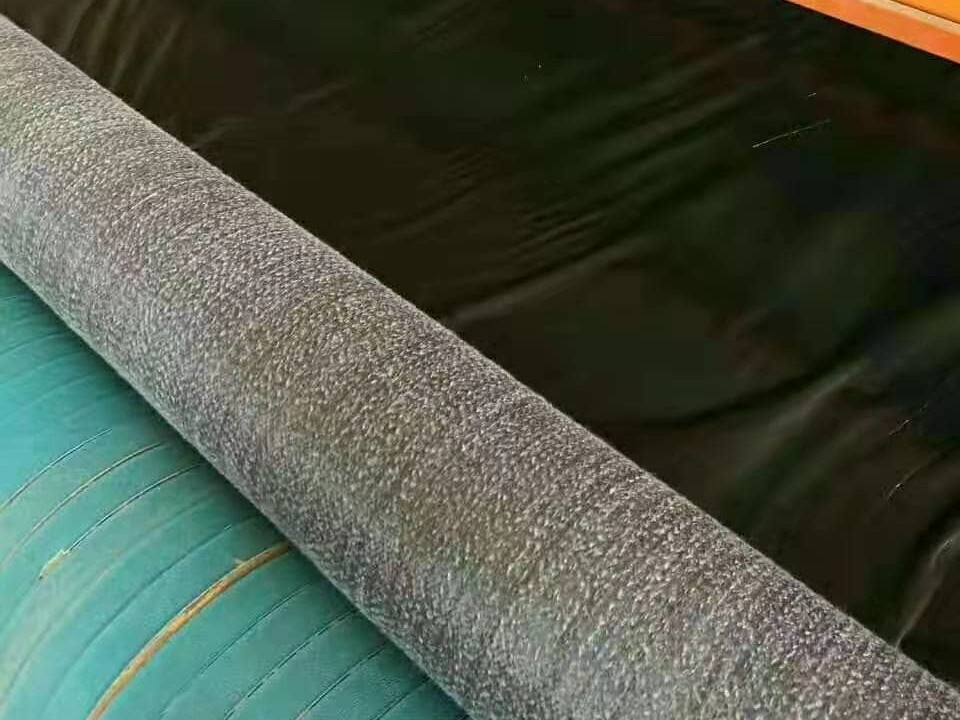 覆膜膨润土防水毯