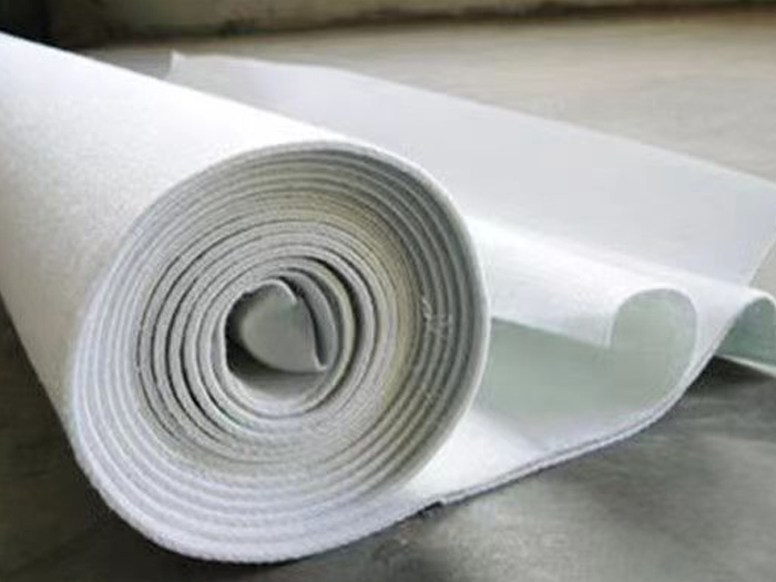 复合土工膜两布一膜