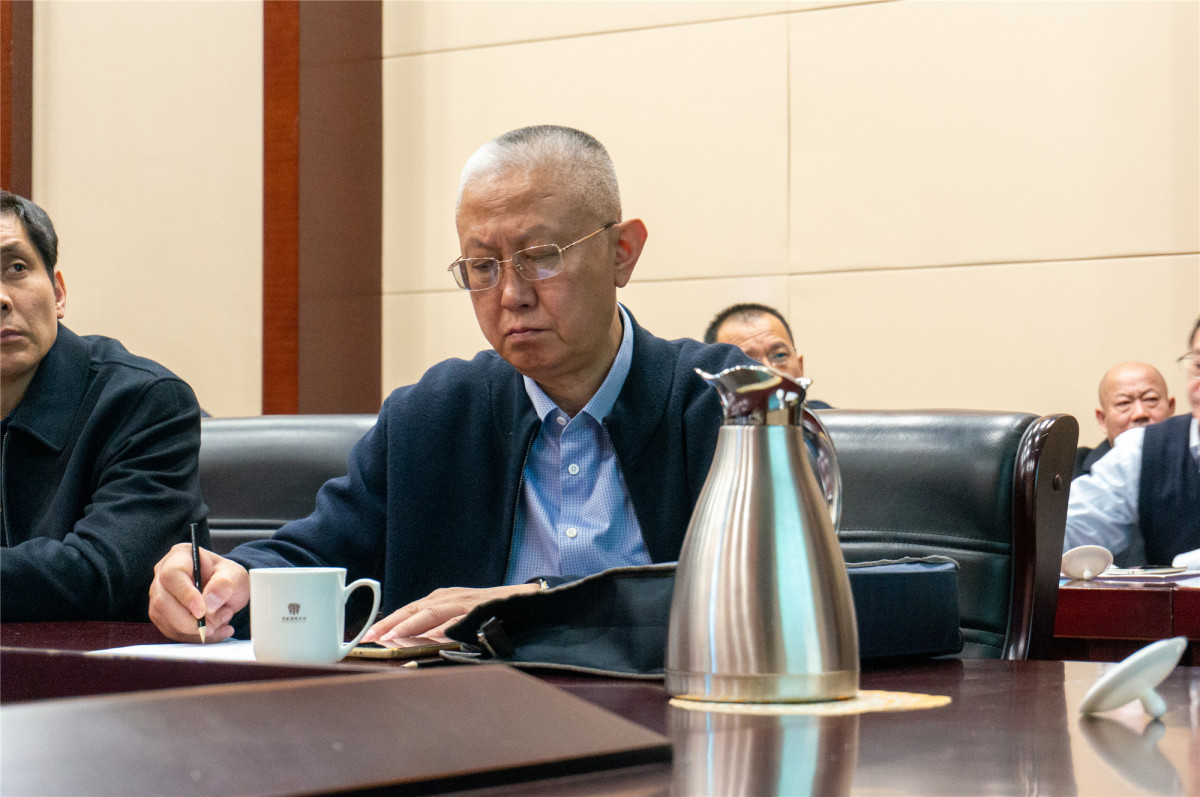 DSC02438.jpg DSC02438.jpg