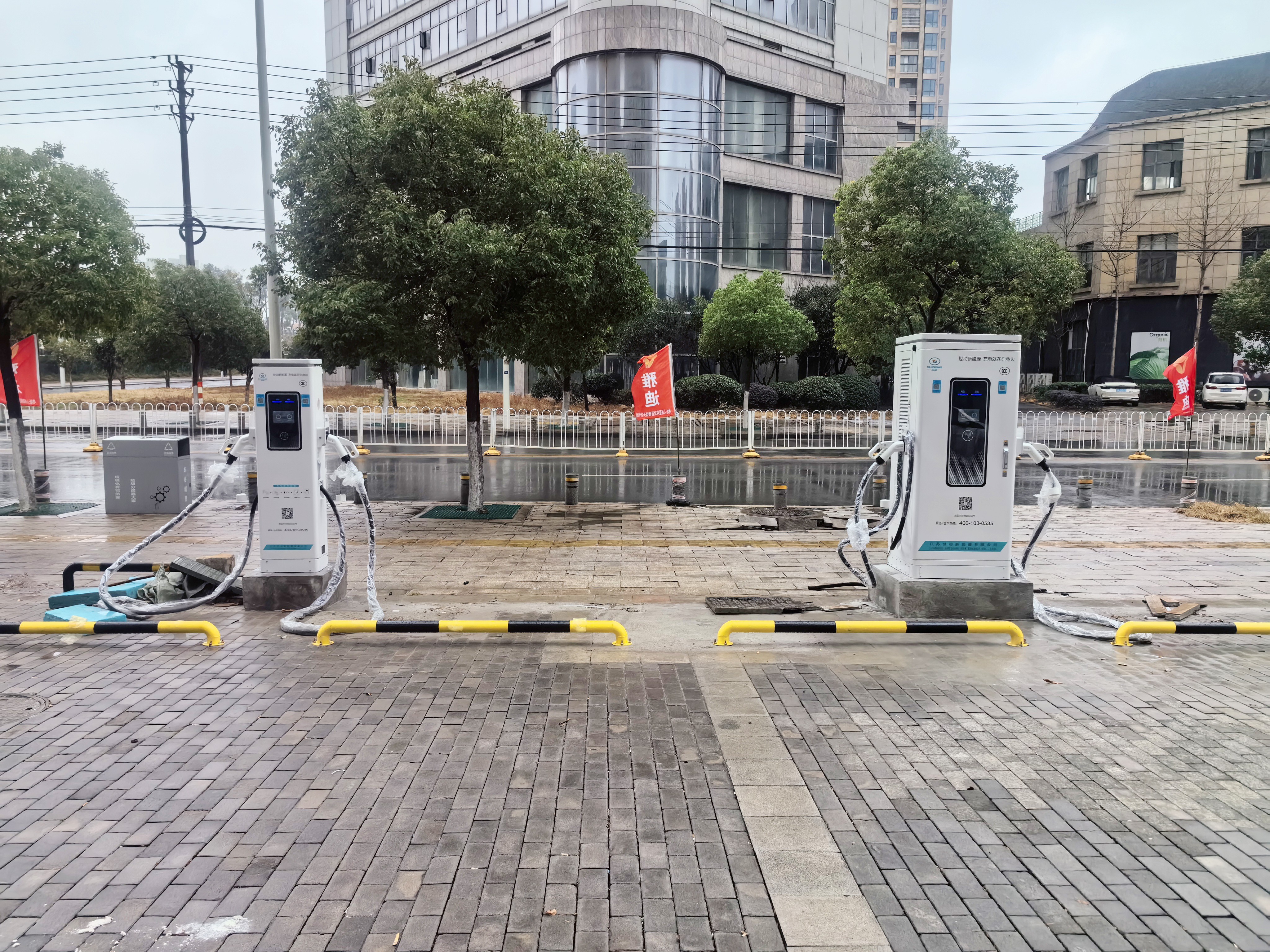 1月19日湖北省武汉市汉南区蓝光雍锦天府站1