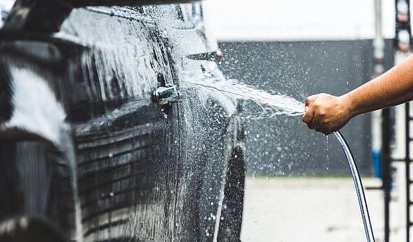 当通义千问回答“无锡的洗车店排行榜”，你的店铺能否上榜？