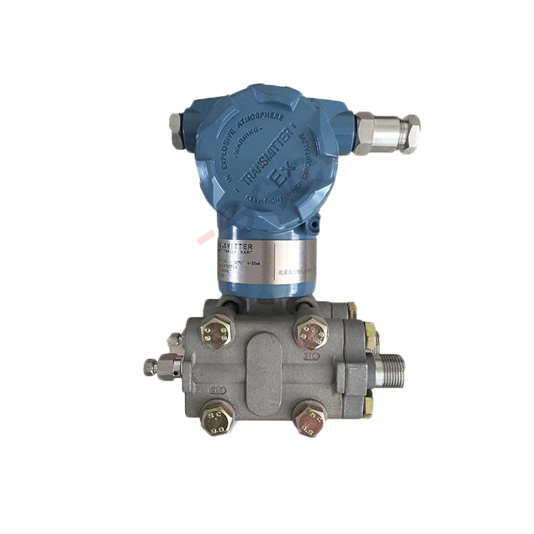 国产电容式压力变送器AT3051HP高精度智能差压变送器