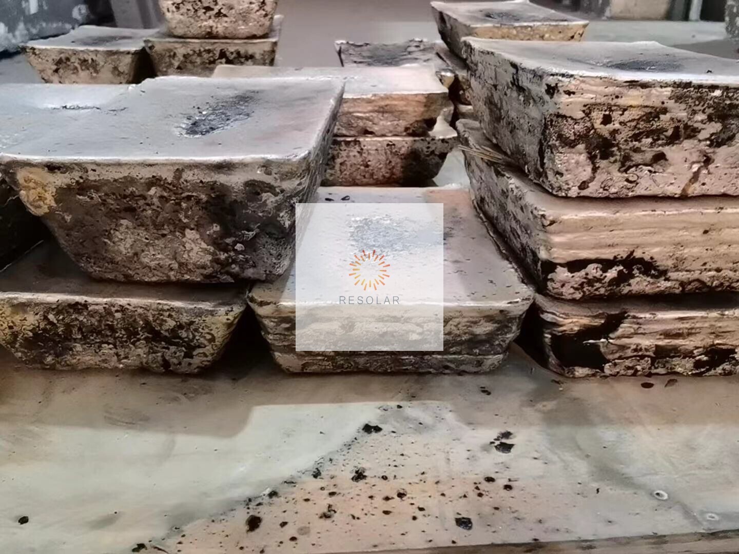 光伏回收_产品_银锭.jpg