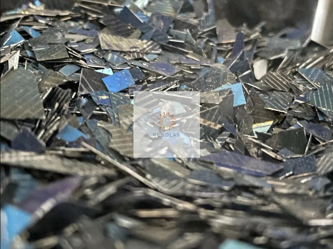 电池片.jpg 电池片.jpg