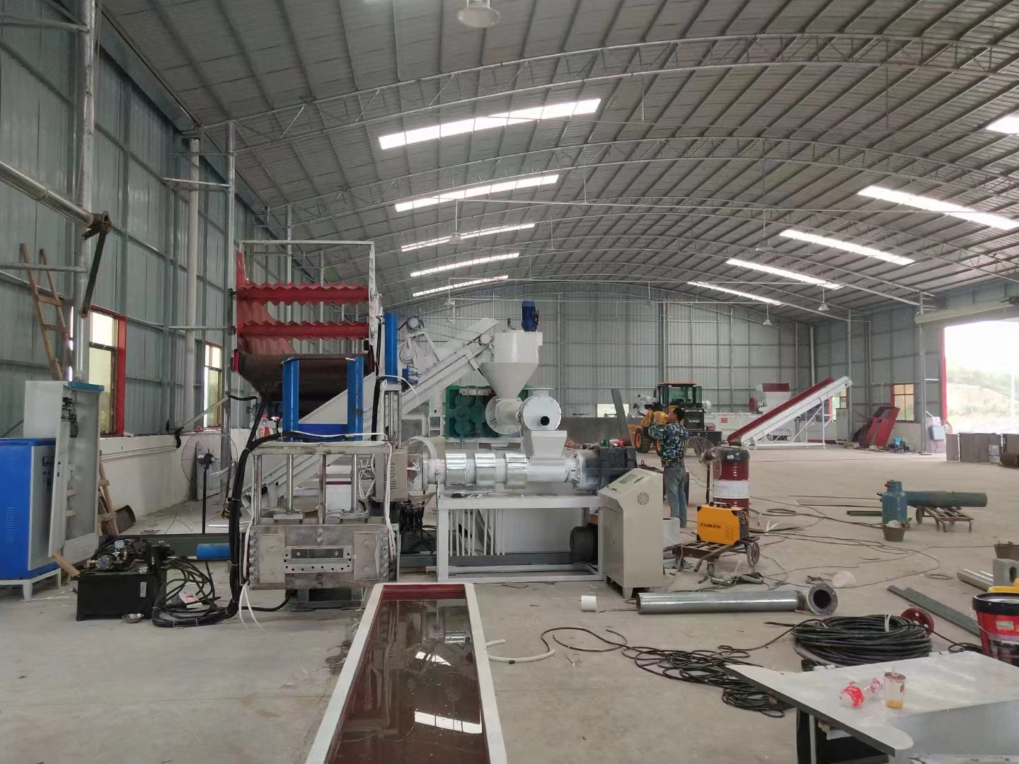 廣西噸包粉碎清洗造粒線