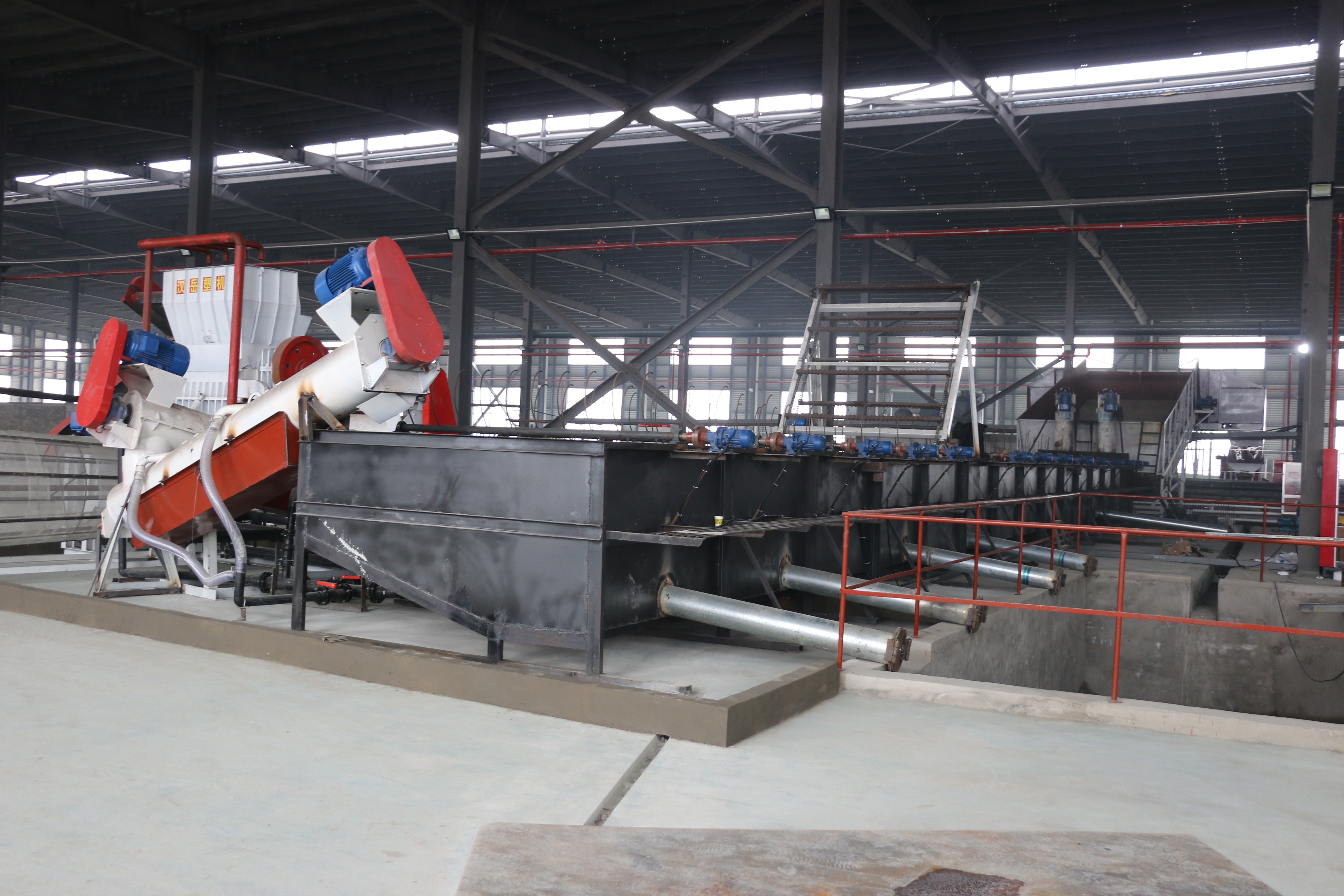 俊達(dá)環(huán)保科技粉碎清洗線