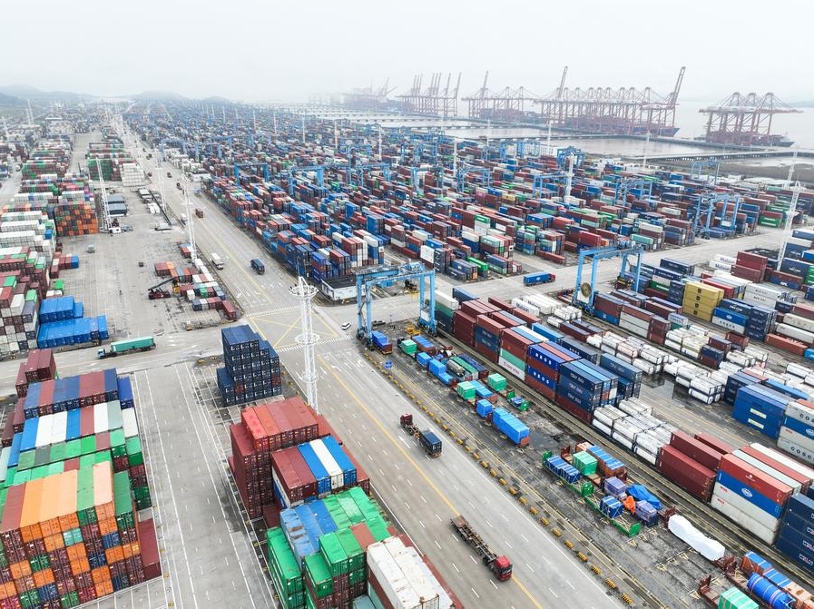 同比增23.5% 深圳港今年前两月吞吐量达483万标箱