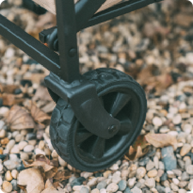 卡其军绿露营车